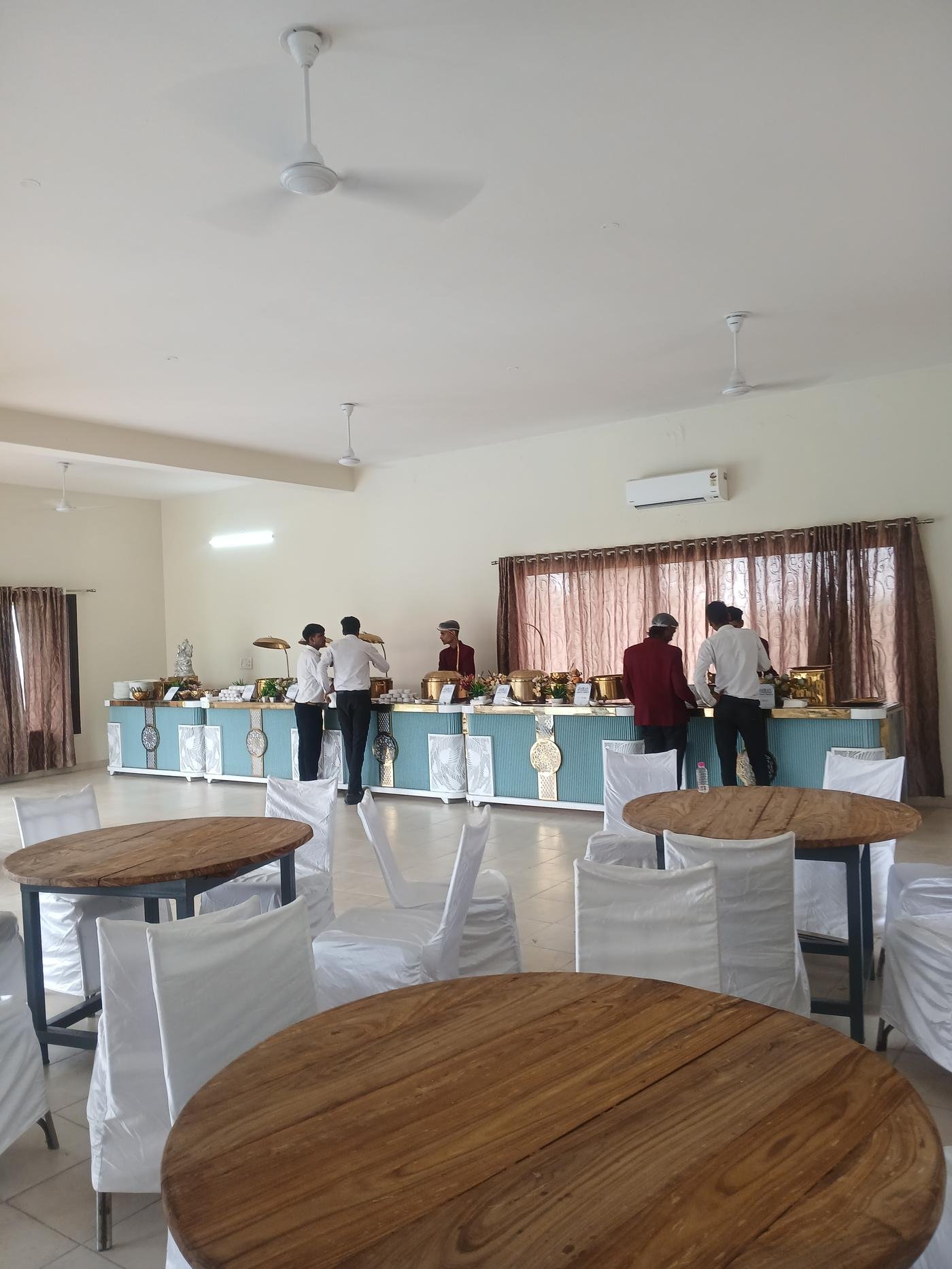 Buffet setup